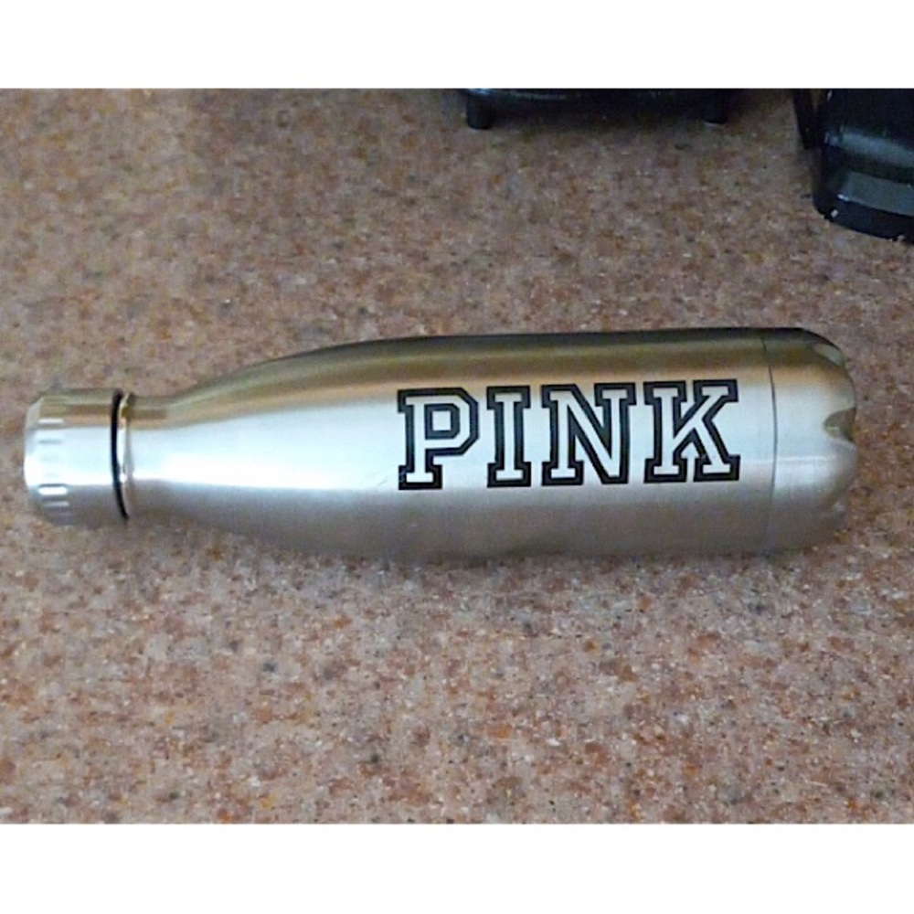 🆕🔥PINK BY VS SUPER CUTE METAL TIN TUMBLER SILVER&BLACK (PINK)ON THE TUMBLER!! - Picture 2 of 13